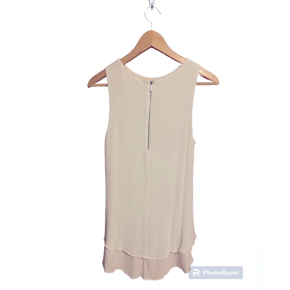 Michael Kors sleeveless top in White size 2 - Picture 2 of 5